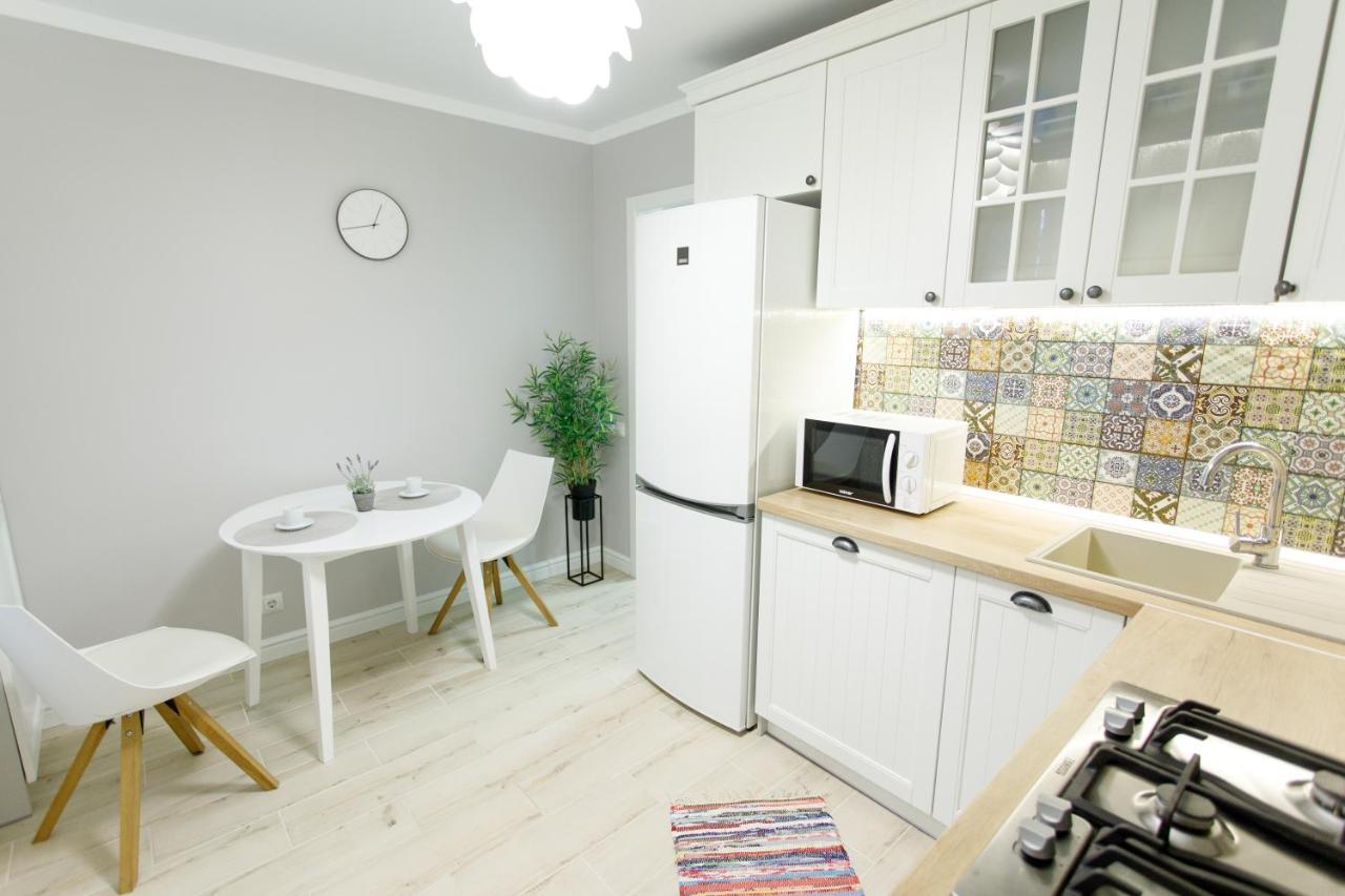 Apart-Hotel "Lavina" Sumy Eksteriør bilde